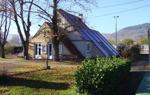 67f79c7714073_Clubhouse.jpg